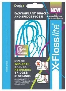 X-FLOSS LITE 30ST VOORGEDRAAID WOLLIG BLAUW